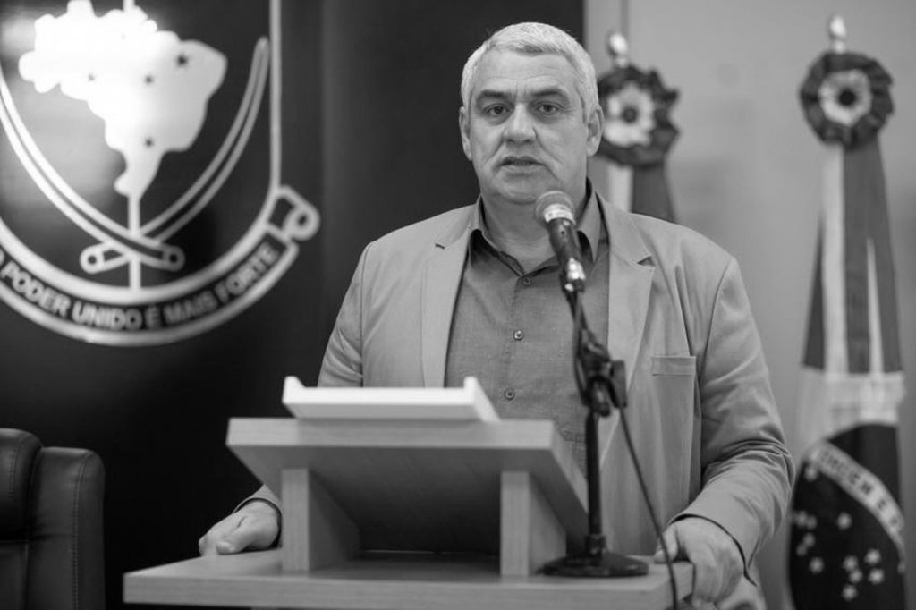 TV Litoral Panorama homenageia vereador Zeca Simas