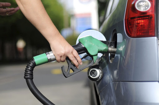 Petrobras anuncia novo aumento nos preços da gasolina e diesel
