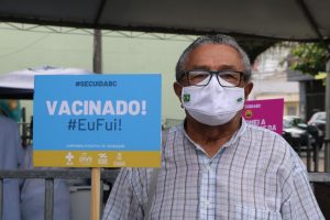 Balneário Camboriú começa a vacinar idosos com 62+ neste sábado