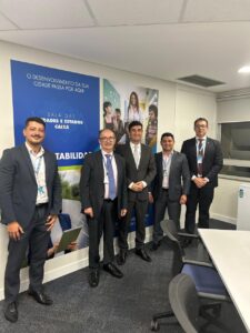 Vereador André Meirinho apresenta solução para Taquarinhas para a Caixa Econômica