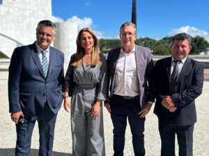 Juliana Pavan apresenta demandas de Balneário Camboriú em Brasília