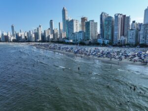 Último dia para pagar IPTU 2025 com desconto de 10% em BC