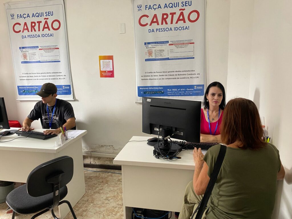 Emissão da Carteira da Pessoa Idosa segue disponível para o público 60+ em BC