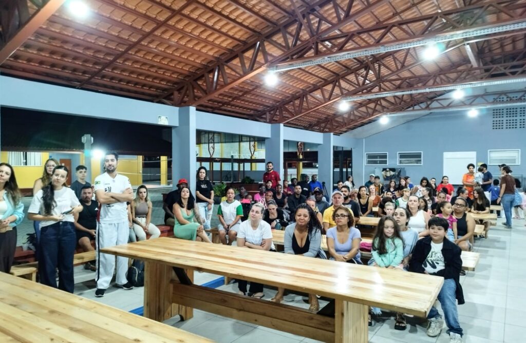 Camboriú é a primeira cidade do Brasil a adotar o projeto Tech Chef na rede pública de ensino