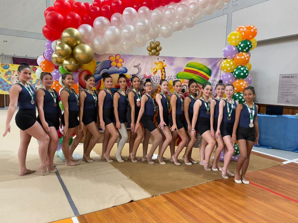 Balneário Camboriú se classifica para estadual de ginástica rítmica