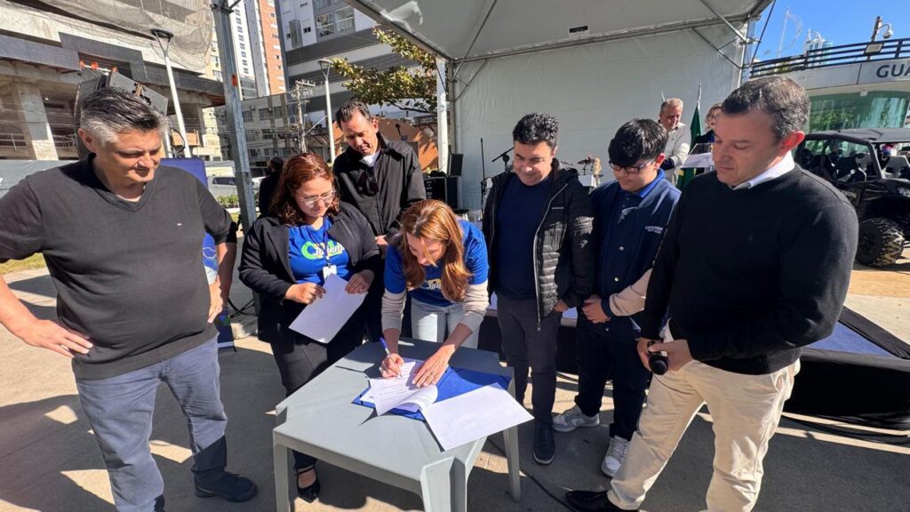 Decreto regulamenta Selo Empresa Amiga da Juventude em BC