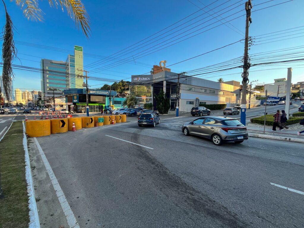 Avenida do Estado terá via reversa para teste