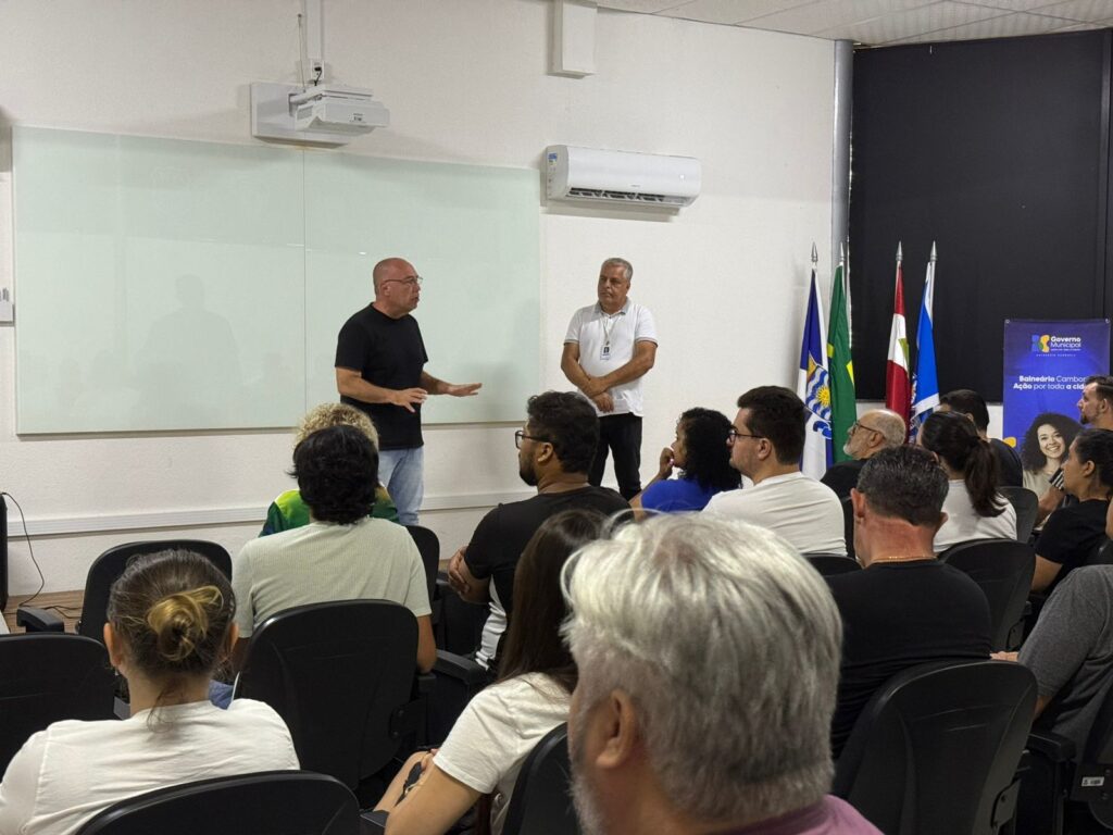 Balneário Camboriú ganha reforço com 70 novos fiscais nas praias