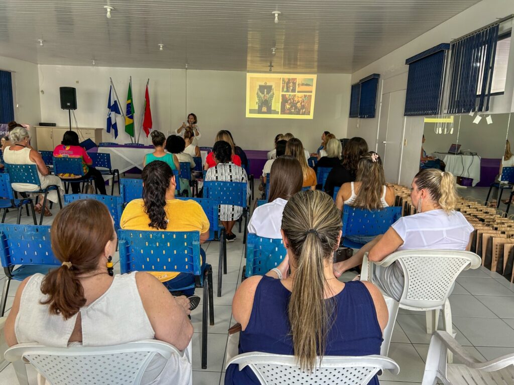 Semana da Mulher Empreendedora inicia com palestra sobre protagonismo feminino nos negócios