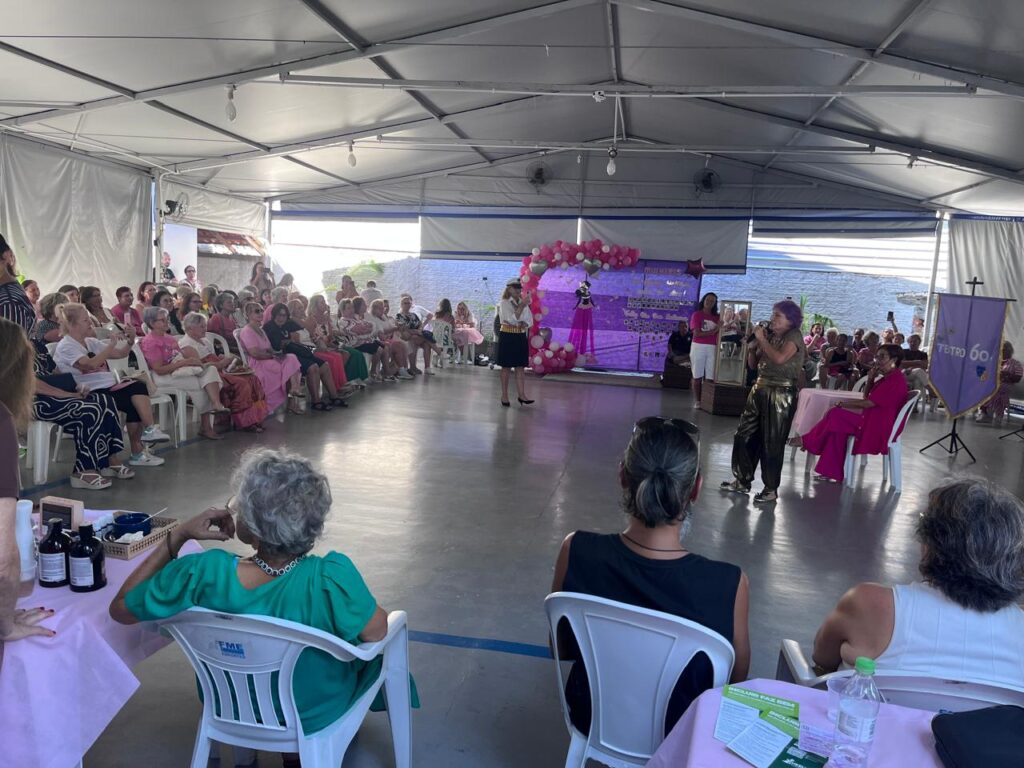 Secretaria da Pessoa Idosa promove evento em comemoração ao Dia Internacional da Mulher