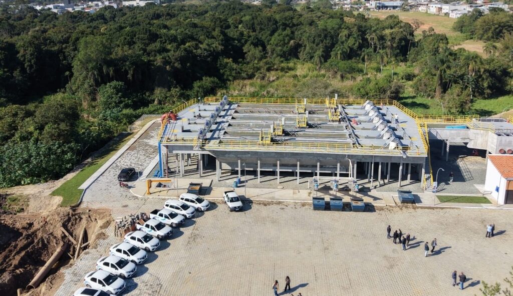 Balneário Camboriú é a 1ª cidade do Sul e a 3ª do Brasil em desempenho no saneamento