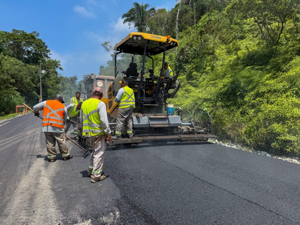 Trecho inicial da Rua Vereador Domingos Fonseca será pavimentado nesta segunda-feira à noite